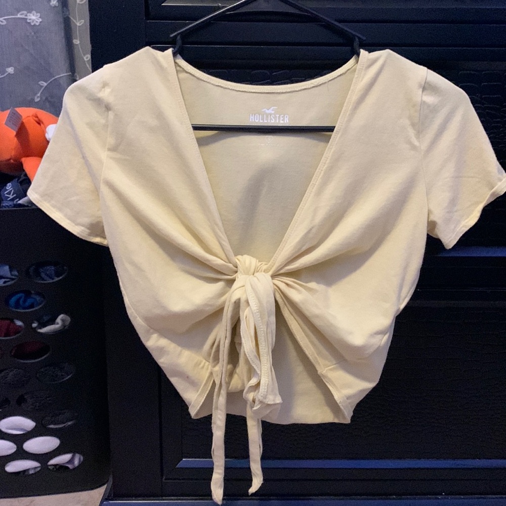 Hollister shirt